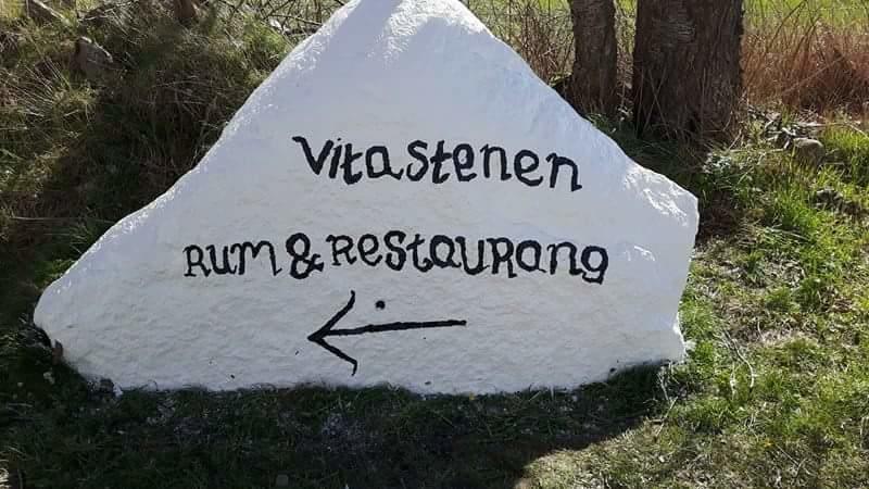 Vita Stenen Rum Och Restaurang Sankt Olof Extérieur photo